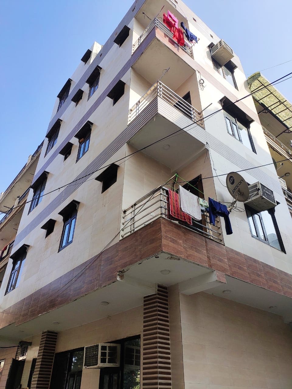 2 BHK IN SECTOR-24 ROHINI