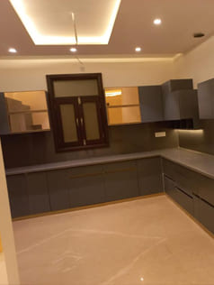250 GAJ SECTOR 23 ROHINI