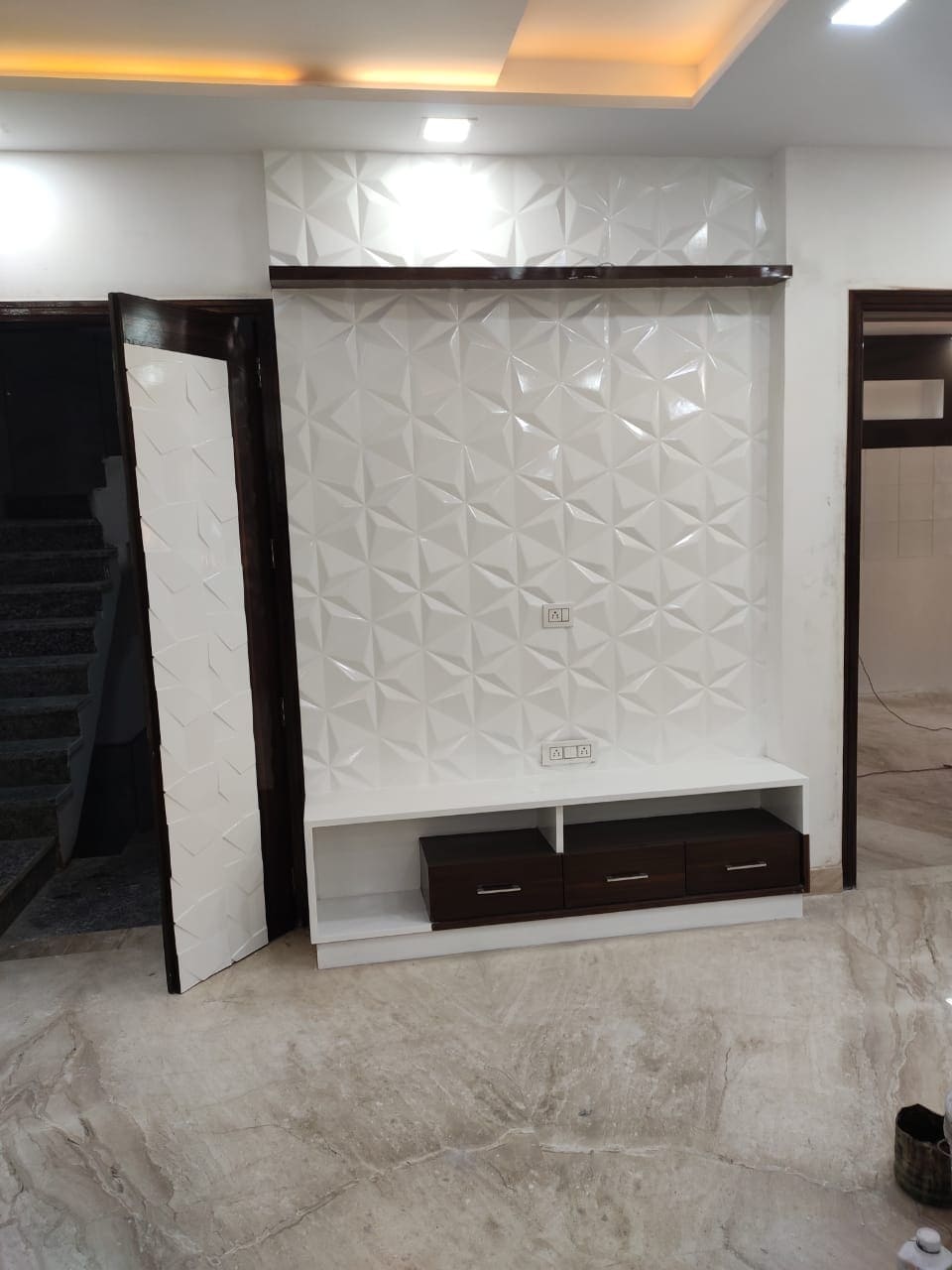 4 BHK IN SECTOR-24 ROHINI